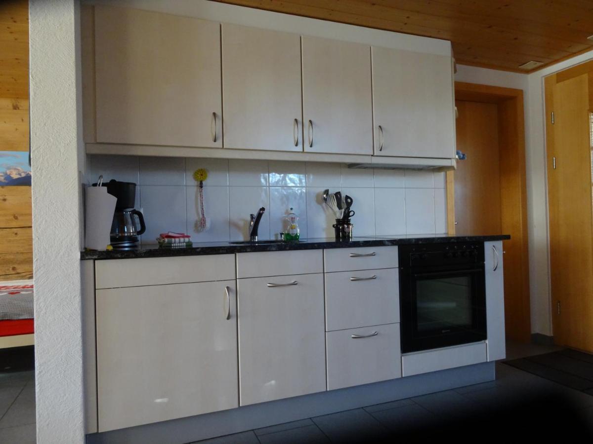 Holidayapartment Sydach Wilderswil Esterno foto